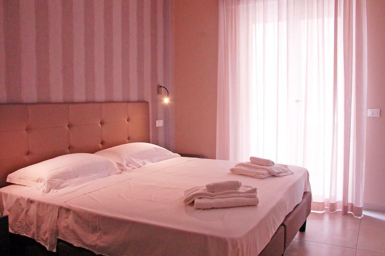 Holiday Club Residence Альба-Адриатика Экстерьер фото